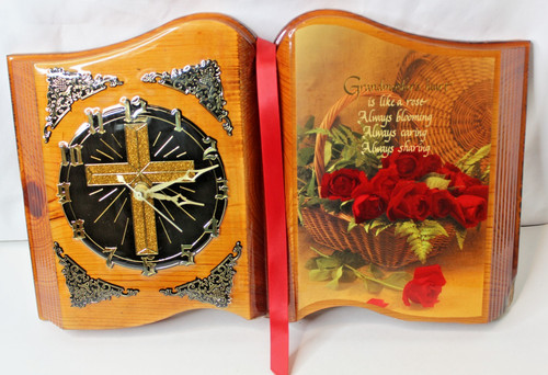 Vintage kitschy gold cross - gold,