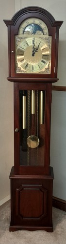 Grandmother clock exc - grandmother, clock-exc